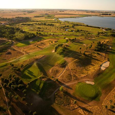 Golf 'N Wave Aktivresort 페마른 외부 사진