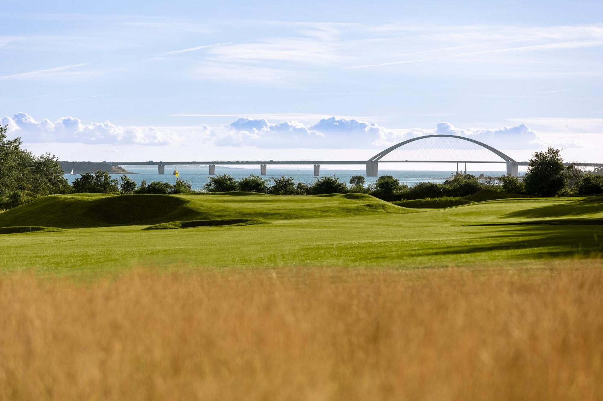 Golf 'N Wave Aktivresort 페마른 외부 사진