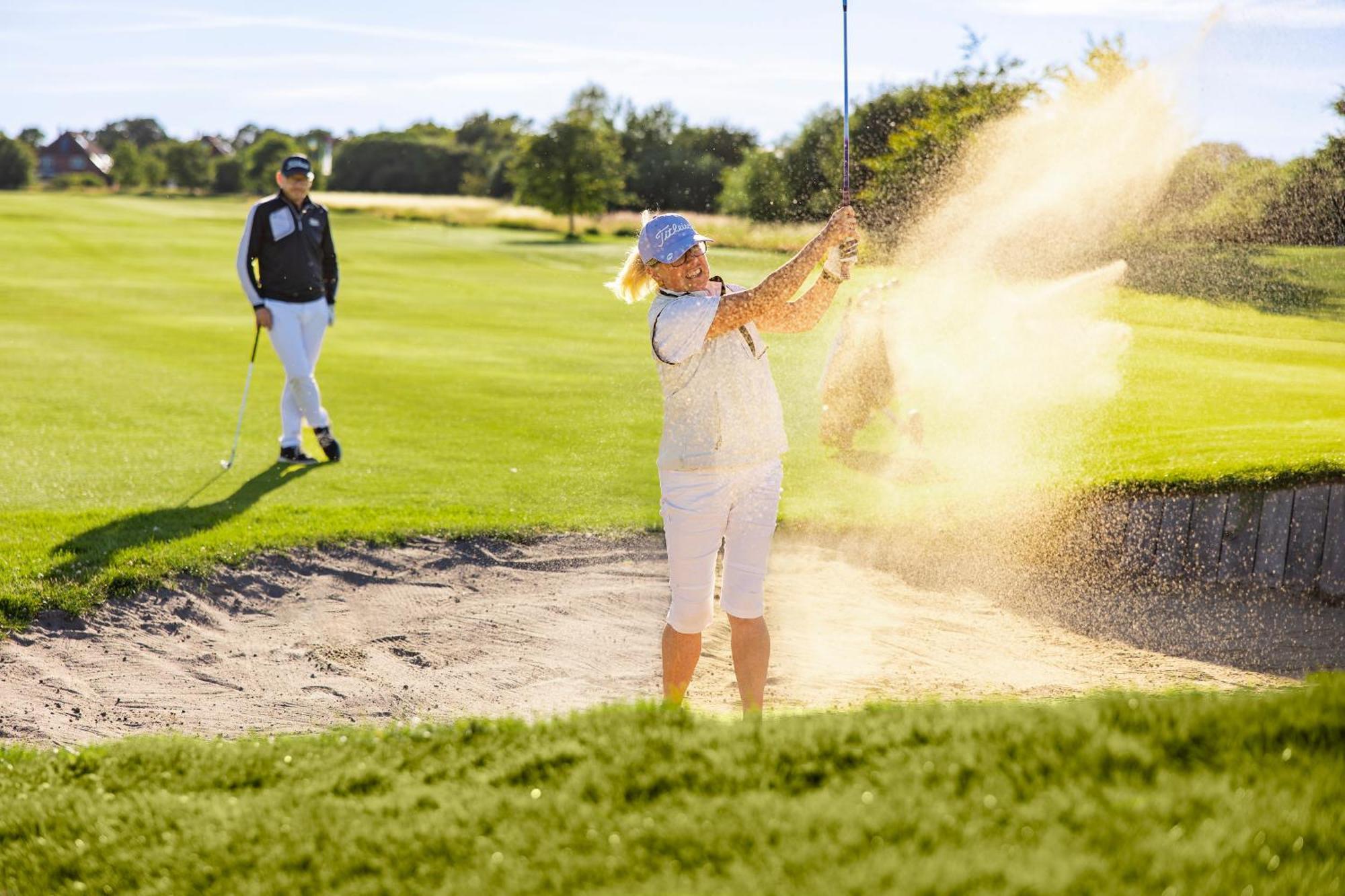 Golf 'N Wave Aktivresort 페마른 외부 사진